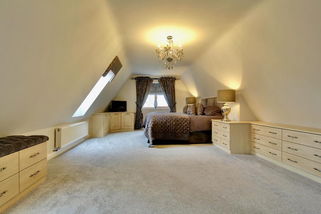 Principal Bedroom