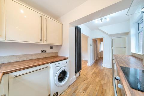 3 bedroom semi-detached house for sale, Stainbeck Gardens, Leeds LS7