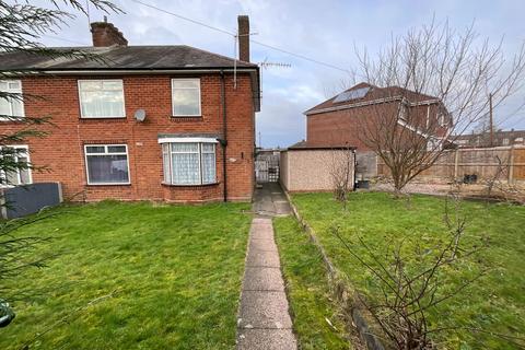 4 bedroom semi-detached house for sale, Tenlands Road, Halesowen B63