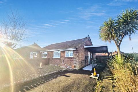 2 bedroom semi-detached bungalow for sale, Manor Drive, Newbiggin-by-the-Sea, Northumberland, NE64 6HA