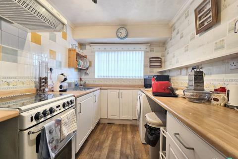 2 bedroom semi-detached bungalow for sale, Manor Drive, Newbiggin-by-the-Sea, Northumberland, NE64 6HA