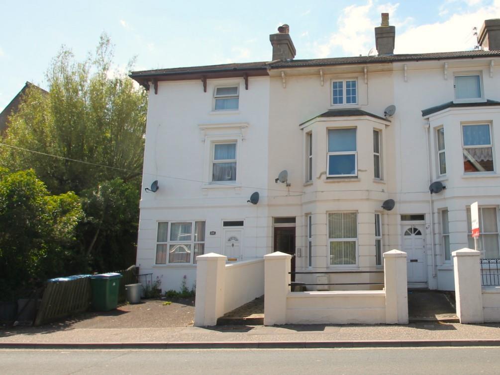 Arundel Road, Littlehampton 1 bed flat for sale - £140,000