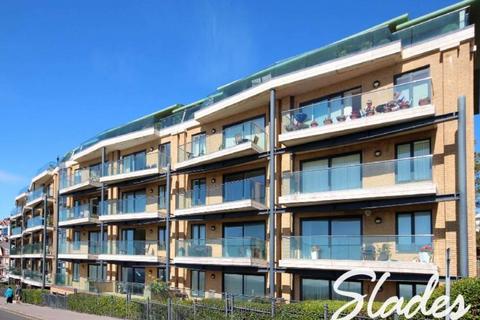 2 bedroom apartment to rent, The Point , Marina Close , Boscombe Spa