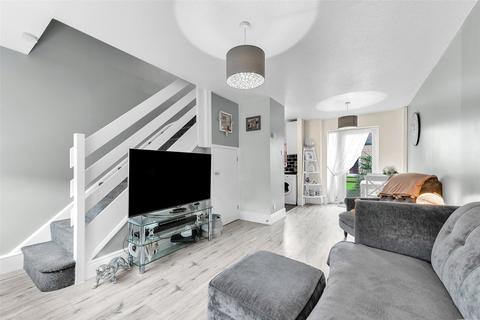 2 bedroom end of terrace house for sale, Walsham Close, Thamesmead, SE28