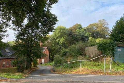 undefined, West Avenue, Redditch B98