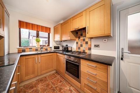 3 bedroom detached house for sale, Pickwood Avenue, Leek