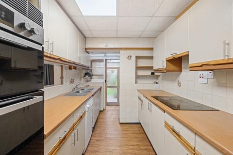 19 Hall Road, Northfleet, Gravesend, DA11 8AW