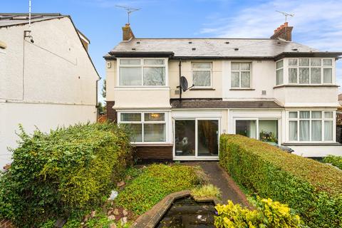 19 Hall Road, Northfleet, Gravesend, DA11 8AW