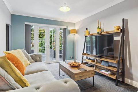 335 Longstone Road, Iver, SL0 0RN