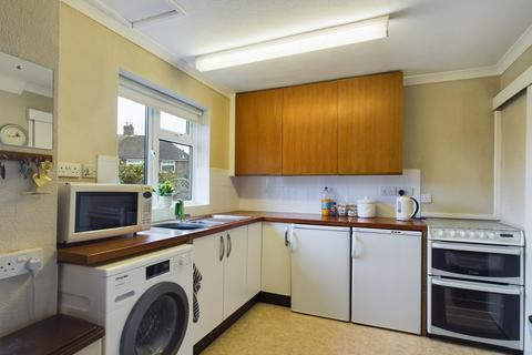 3 bedroom semi-detached house for sale, Blewbury Drive, Tilehurst, Reading, RG31