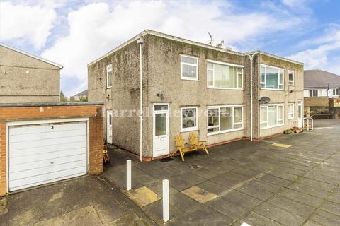 2 bedroom flat for sale, Dallas Court, Morecambe LA4