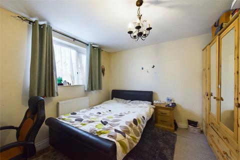 3 bedroom terraced house for sale, Holywell Close, Farnborough, Hampshire, GU14