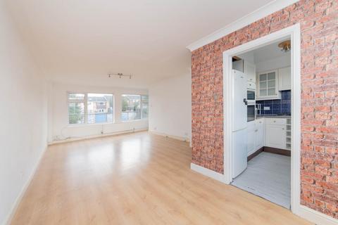 53 Ashdown Drive, Borehamwood, WD6 4NA