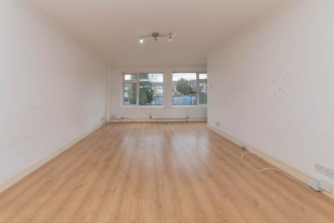53 Ashdown Drive, Borehamwood, WD6 4NA