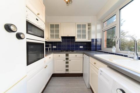53 Ashdown Drive, Borehamwood, WD6 4NA