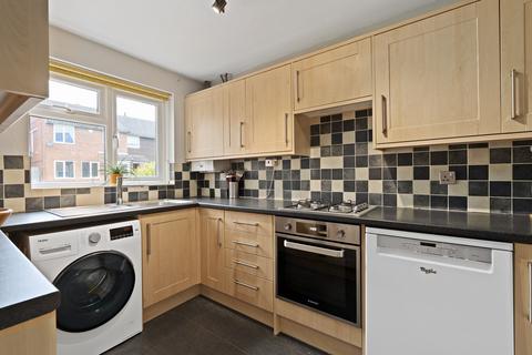 3 bedroom terraced house for sale, Nettlestone, Netley Abbey, Southampton, Hampshire. SO31 5GF