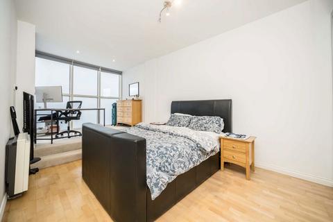 1 bedroom flat for sale, Aldersgate Street, London EC1A