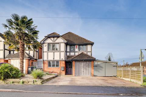 4 bedroom detached house for sale, Tile Kiln Lane, Hemel Hempstead, HP3