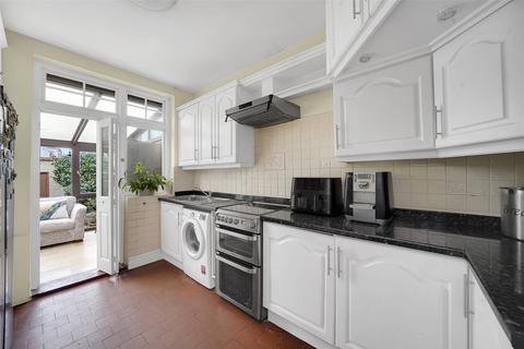 4 bedroom house for sale, Claigmar Gardens, London, N3