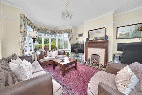 undefined, Claigmar Gardens, Finchley, N3