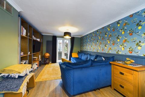 3 Fairfields, Thetford, IP24 1JL