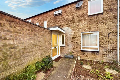 3 Fairfields, Thetford, IP24 1JL