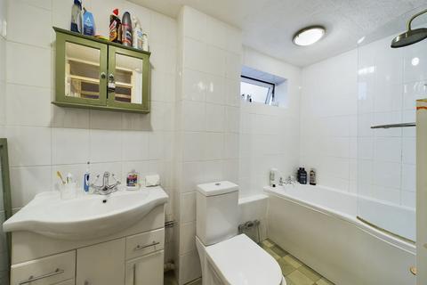 3 Fairfields, Thetford, IP24 1JL