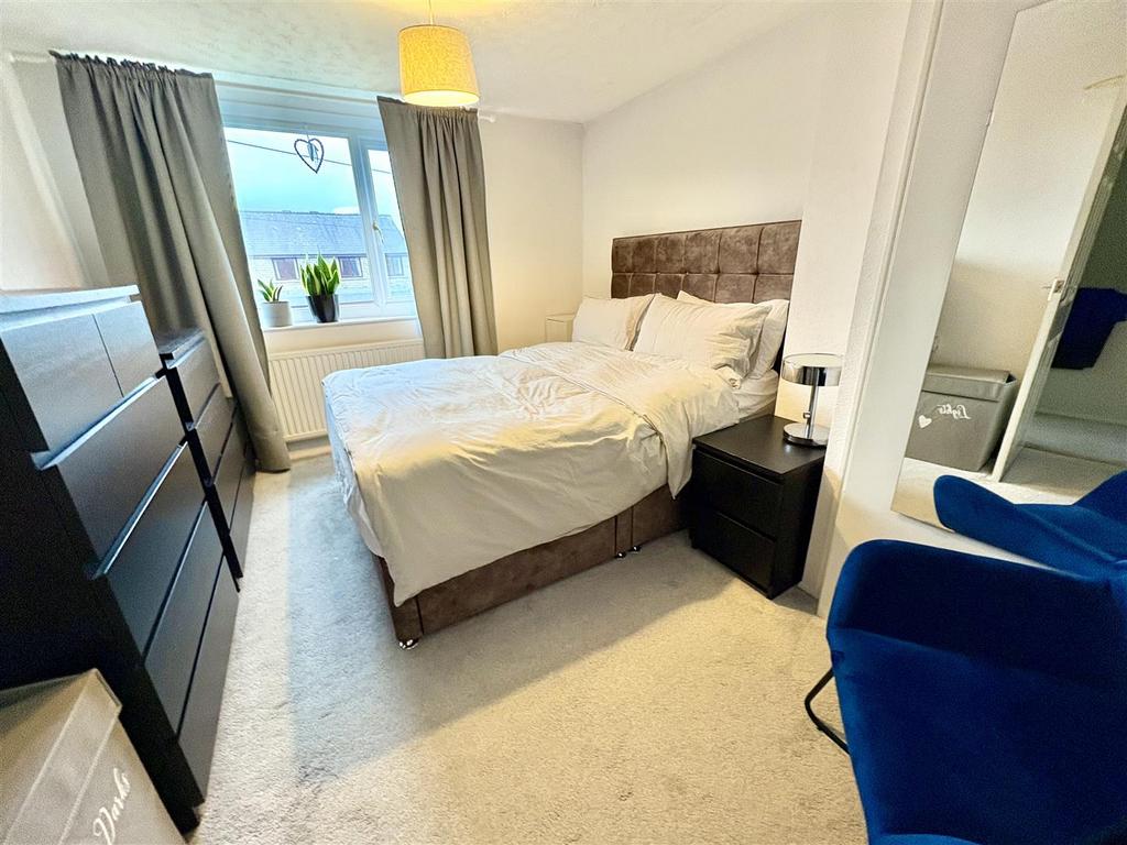 Bramleys Estate Agents - Moorlands Road - Greetlan
