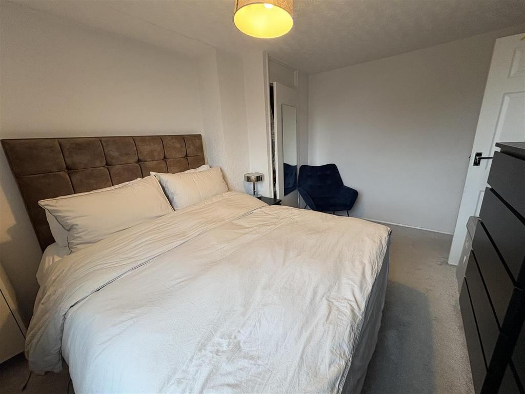Bramleys Estate Agents - Moorlands Road - Greetlan
