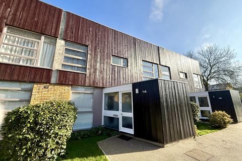 14 Westfield, Ashtead, KT21 1RH