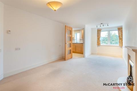 2 bedroom apartment for sale, Abbotsmead Place, Caversham, Reading