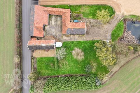 undefined, The Street, Weybread, Diss