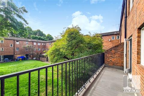 18 Albury Street, London, SE8 3PS