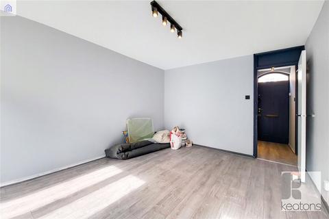 18 Albury Street, London, SE8 3PS