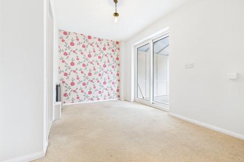 3 bedroom terraced house for sale, Thirlmere Road, Cheltenham, Gloucestershire, GL51