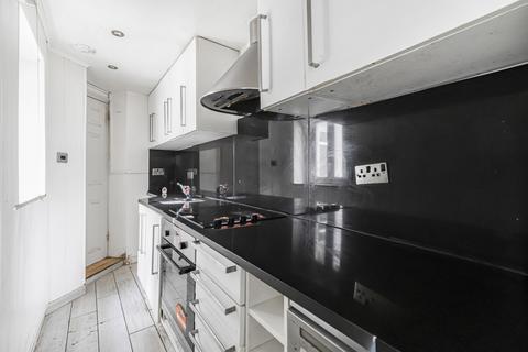 2 bedroom apartment for sale, Warwick Road, London, SW5