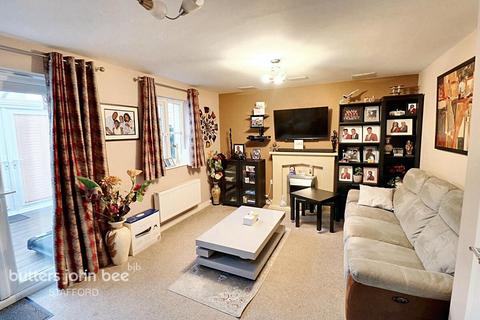 4 bedroom end of terrace house for sale, Pioneer Way, Stafford