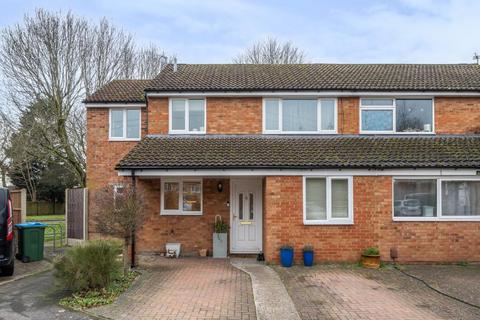 4 bedroom semi-detached house for sale, Aylesbury,  Buckinghamshire,  HP21