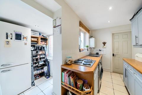 2 bedroom terraced house for sale, Aylesbury,  Buckinghamshire,  HP19