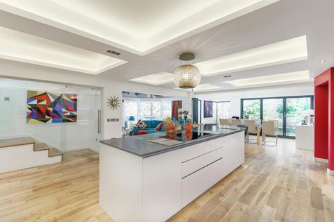 4 bedroom detached house for sale, Cammo Road, Edinburgh EH4