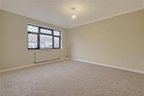 9 Dunmow Gardens, West Horndon, Brentwood, CM13 3NL