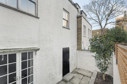 2 bedroom townhouse for sale, Chapel Side, London W2