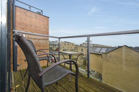 1 bedroom flat for sale, Palmer House, Harvest Road, Trumpington, Cambridge