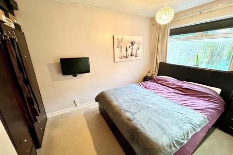 46 Crimscote Close, Shirley, Solihull, B90 4TT