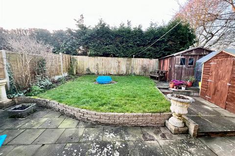 46 Crimscote Close, Shirley, Solihull, B90 4TT
