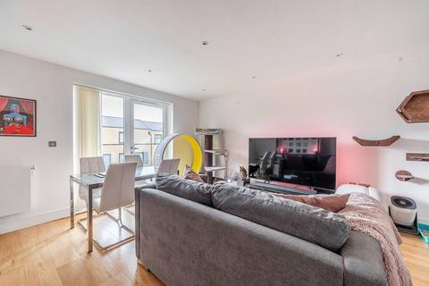 1 bedroom flat for sale, Silverworks Close, Colindale, London, NW9