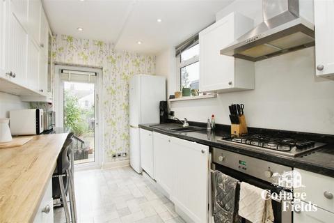 2 bedroom flat for sale, Morley Hill, Enfield