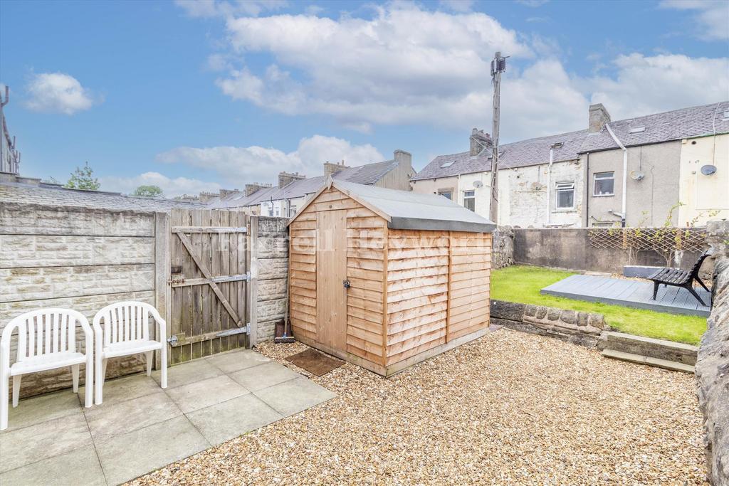 Rear Garden Area vie