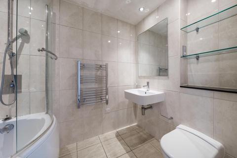 1 bedroom flat for sale, Slough Berkshire,  SL2,  SL2