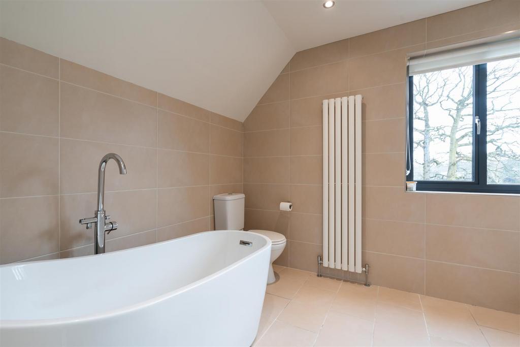 64 Woodlea Drive 72.jpg
